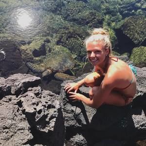 Meet your Posher, Allison